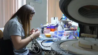 Poselen Diş Kaplama Laboratuvarı