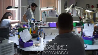 Poselen Diş Kaplama Laboratuvarı