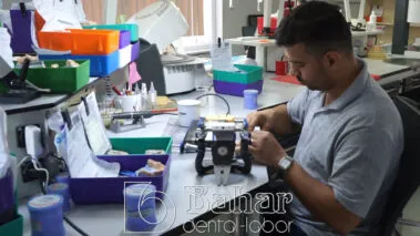 Poselen Diş Kaplama Laboratuvarı