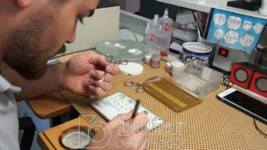 Poselen Diş Kaplama Laboratuvarı