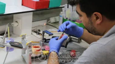 Diş Protezleri İmalatı